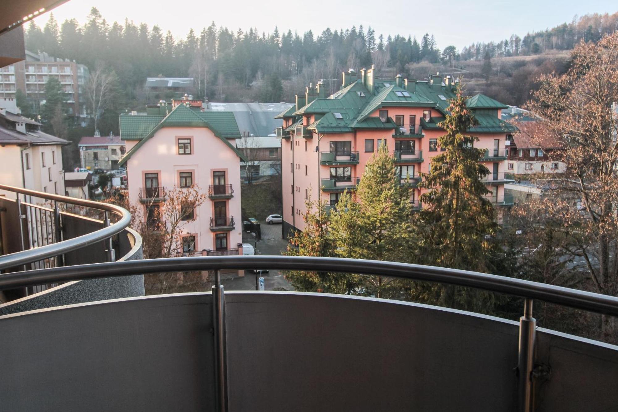 Aparthotel City Center Apartments Krynica Exterior foto