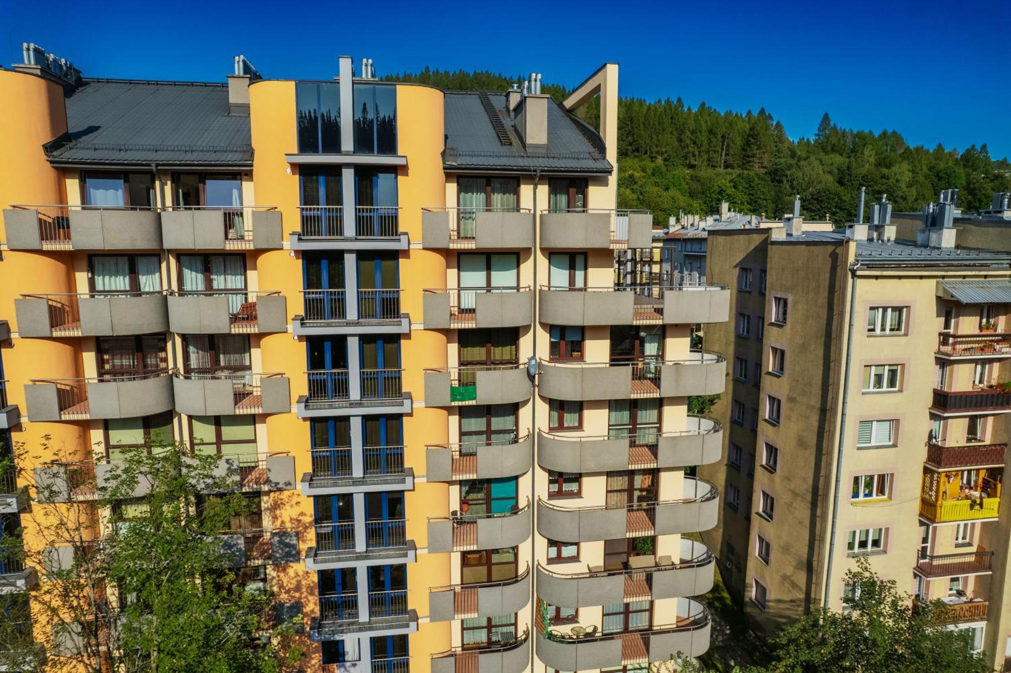 Aparthotel City Center Apartments Krynica Exterior foto